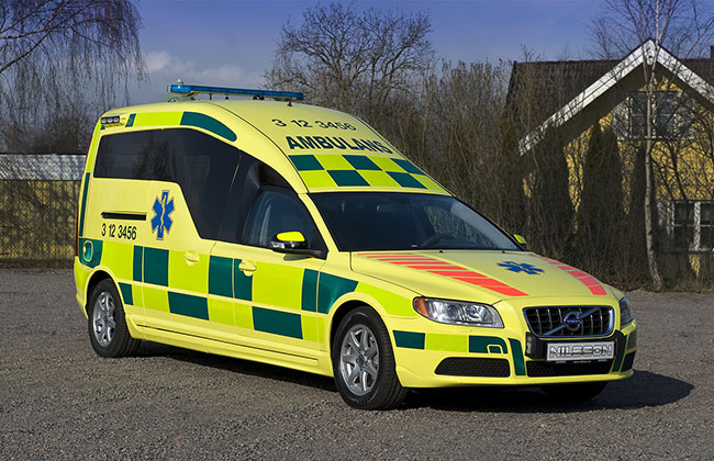 hammerglass_ref_ambulance_volvo-xc70_02_650x420-8 - Hammerglass Schweiz